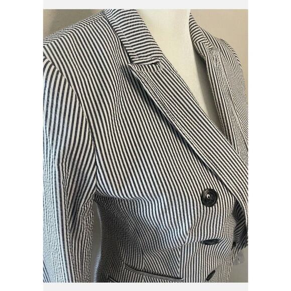 Banana Republic Seersucker Blazer Jacket Navy Stripe Size 2 Double Breasted - Picture 7 of 16